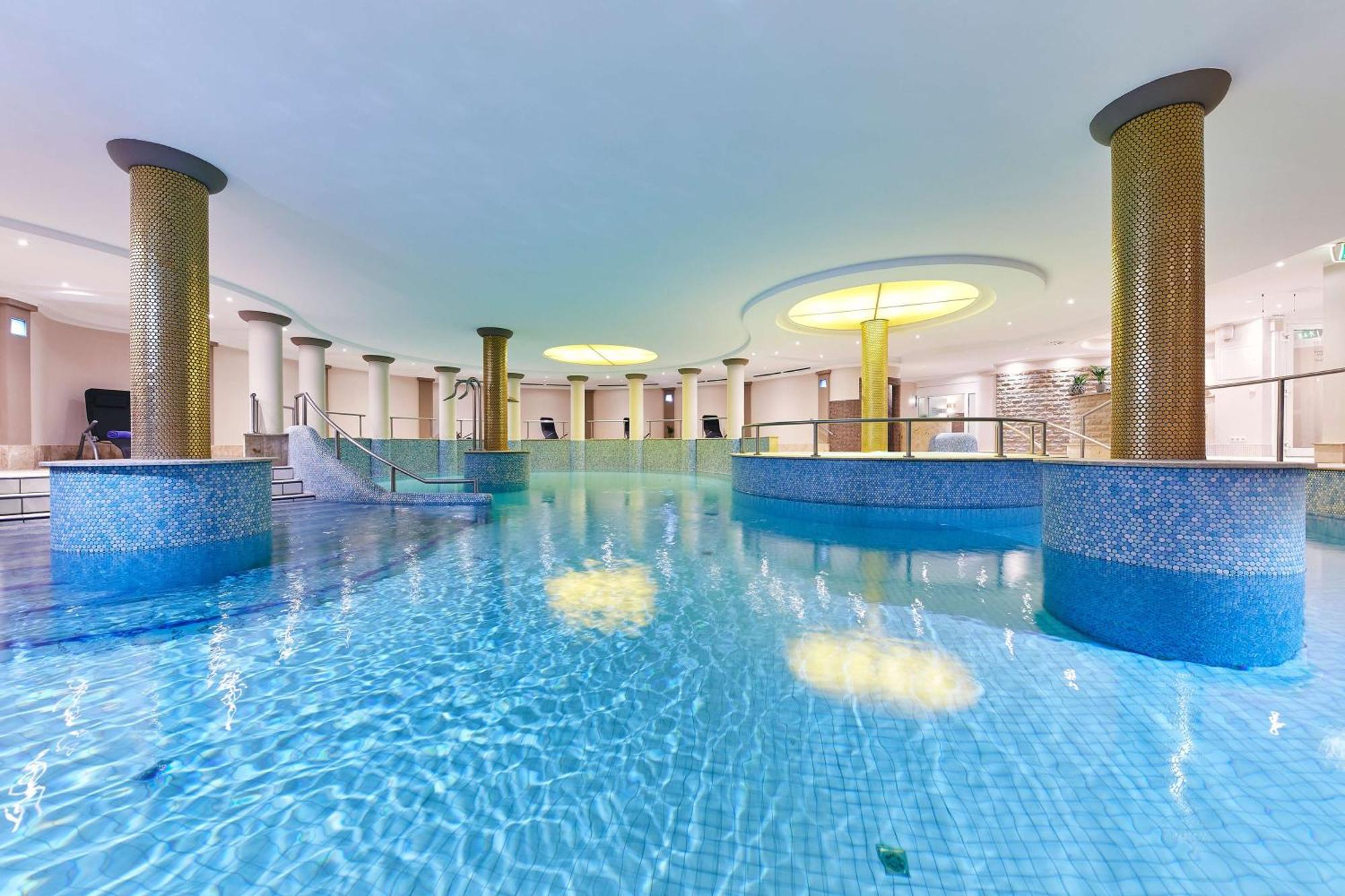 Dorint & Ostseebad Hotel 4*